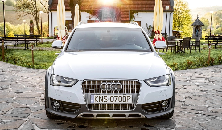 Audi A4 Allroad cena 67900 przebieg: 135500, rok produkcji 2012 z Dobra małe 704